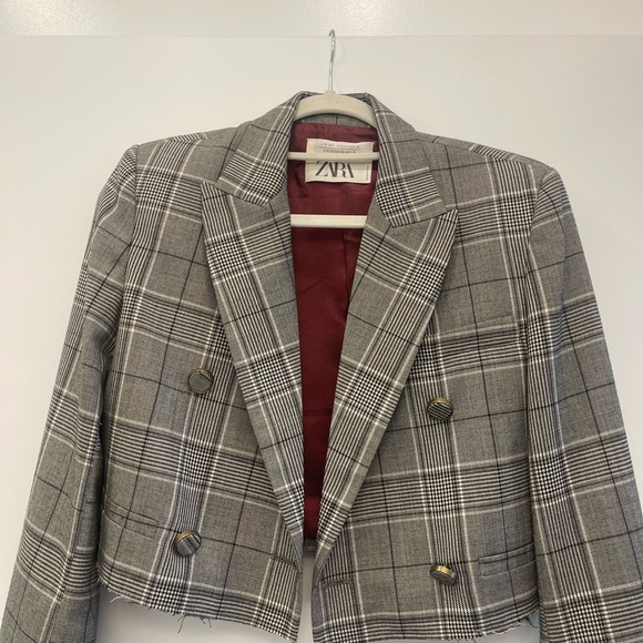 Zara Cropped Blazer - Picture 1 of 3